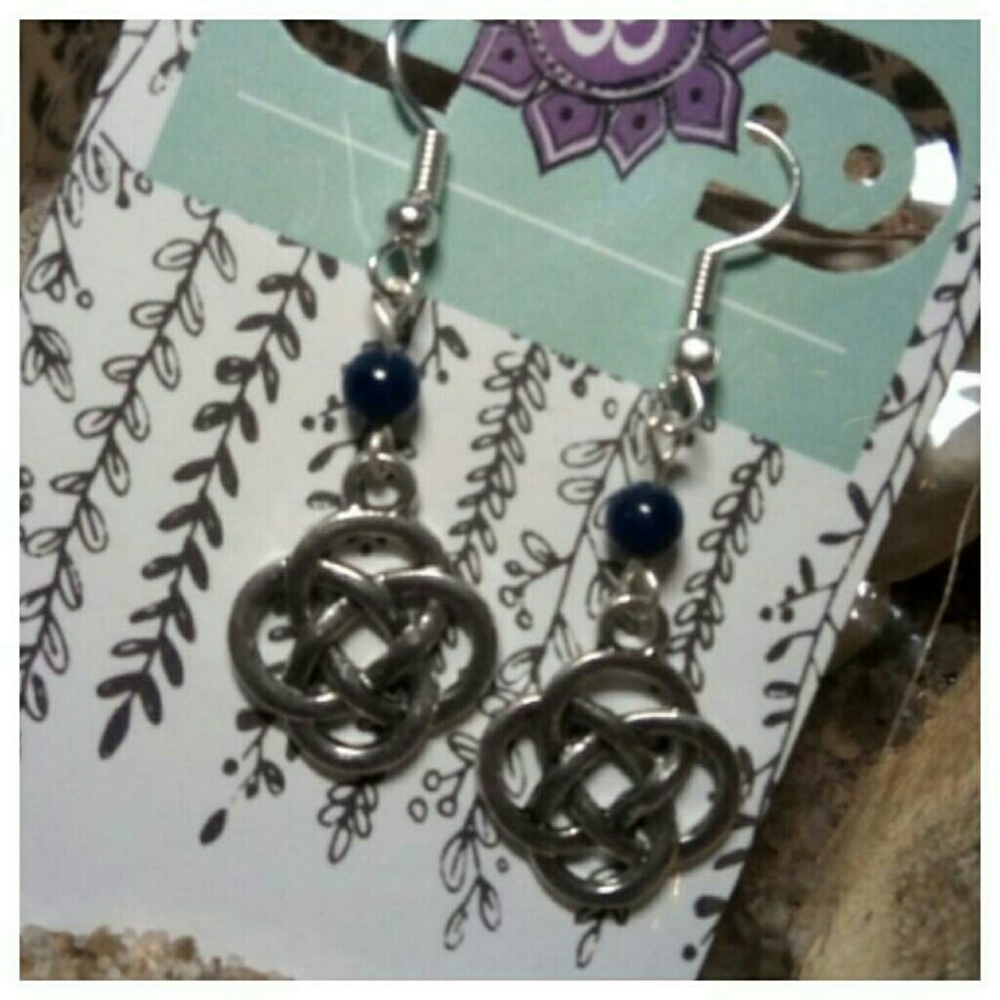 🌻Celtic knots and Lapis